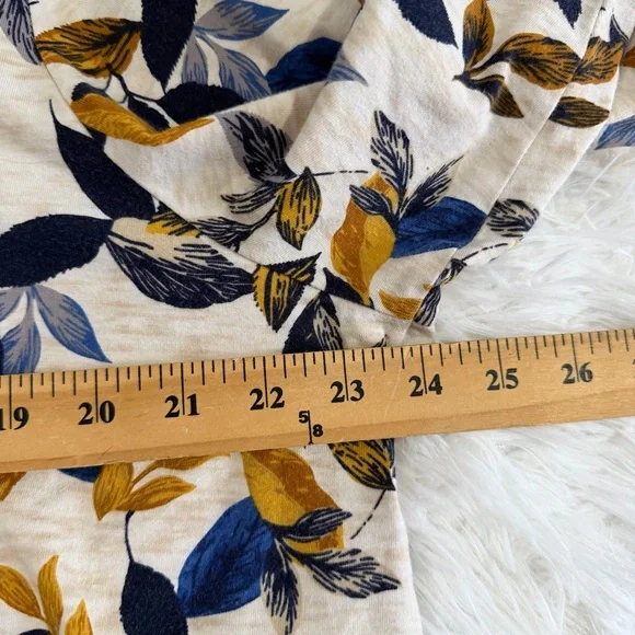 CJ BANKS Womens Floral 3/4 Sleeve Top Size 2X Beige Blue Pullover Casual Comfy - Picture 5 of 7